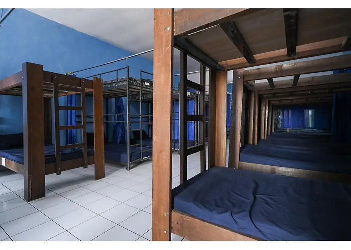 Bunk Bed Bali Near Sanur Mitra Reddoorz 2* Pesanggaran